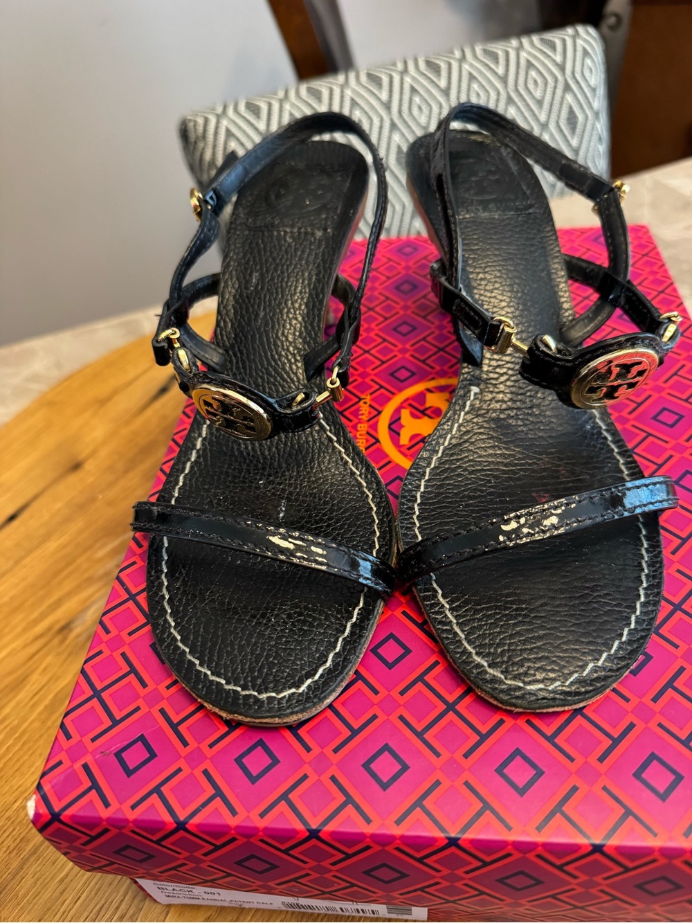 Tory Burch Open Toe Sandals - Mira
Size 7 - Picture 16 of 16